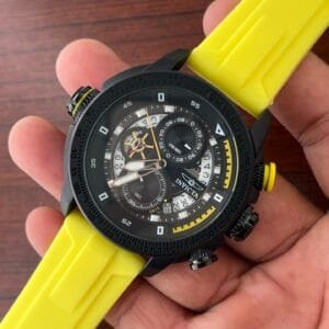 Invicta Watch Holds A Quartz Movement 2 Color