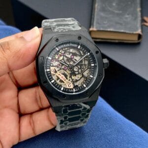 Luxury Gold Skeleton Dial Watch with Transparent Case