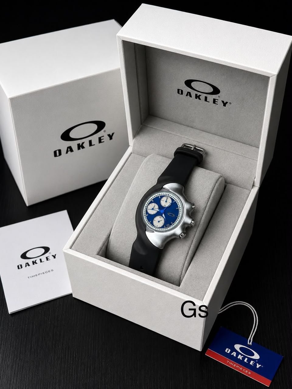 Men's Silver Bezel Sport Watch – 38mm Sapphire Glass Edition