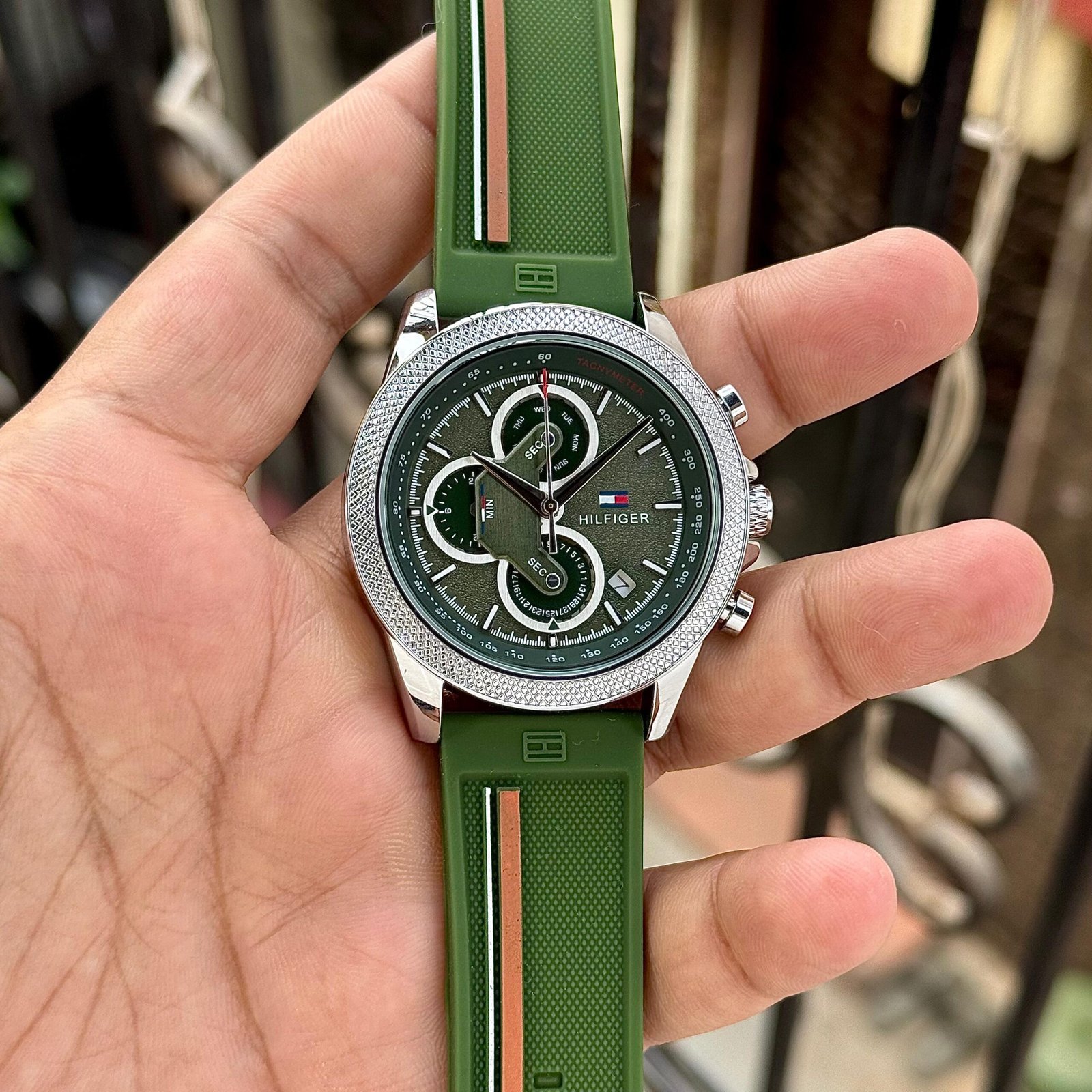Men's Sporty Chronograph Watch – 44mm Black Dial Racing Edition