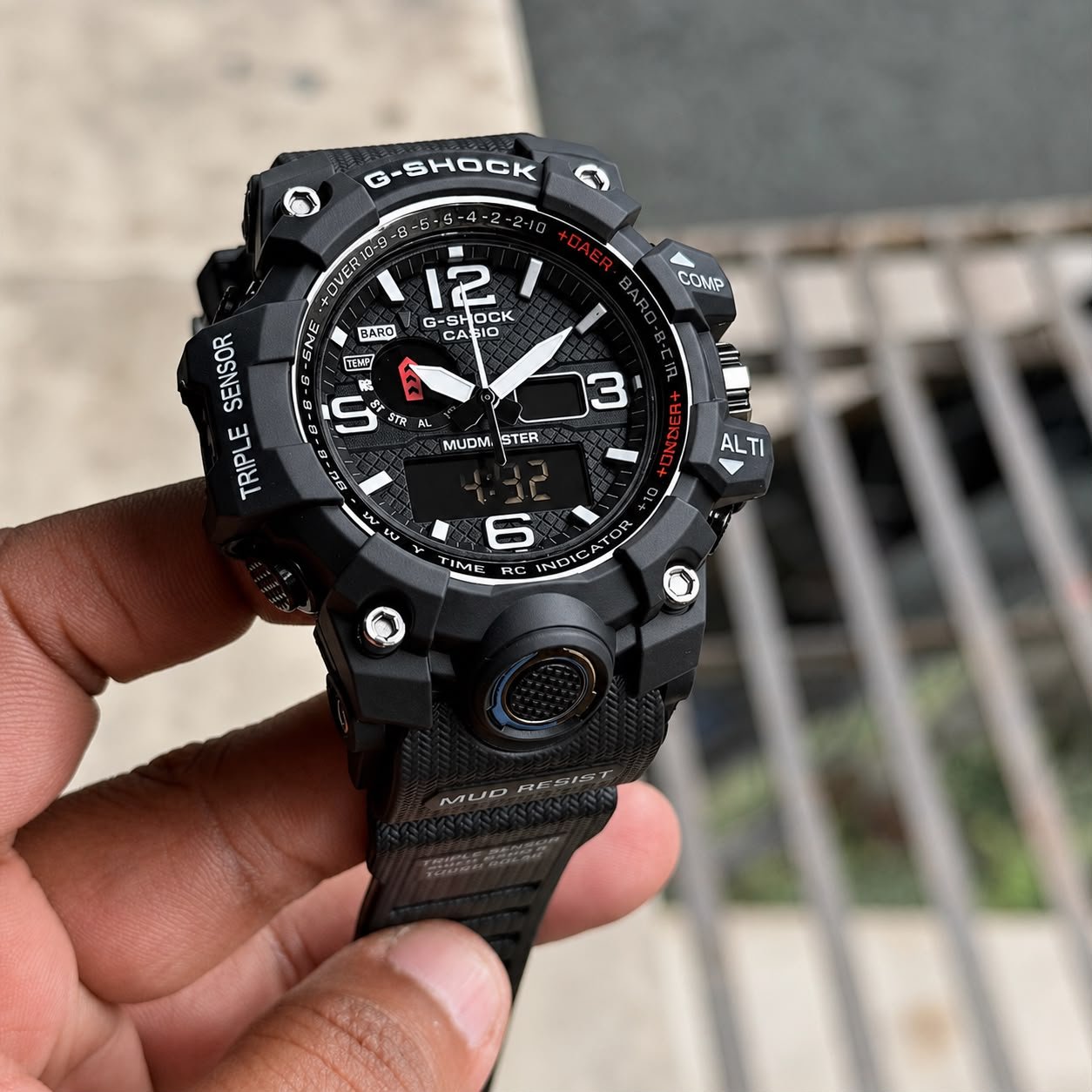 Rugged G-Style Hybrid Men's Watch – Shock Resistant Sport Edition