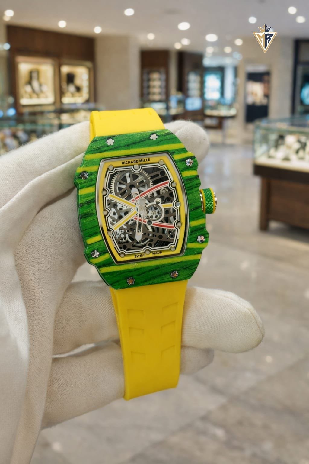 Premium Designer Sport Watch – High-Performance Velcro Strap Edition