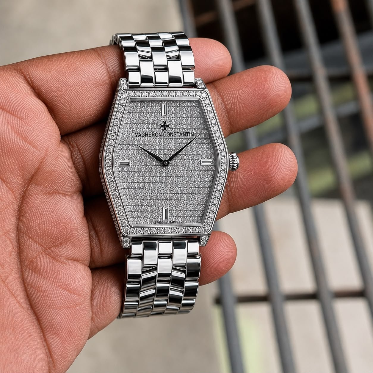 Luxury Men's Designer Watch – Premium ETA Battery Operated Edition