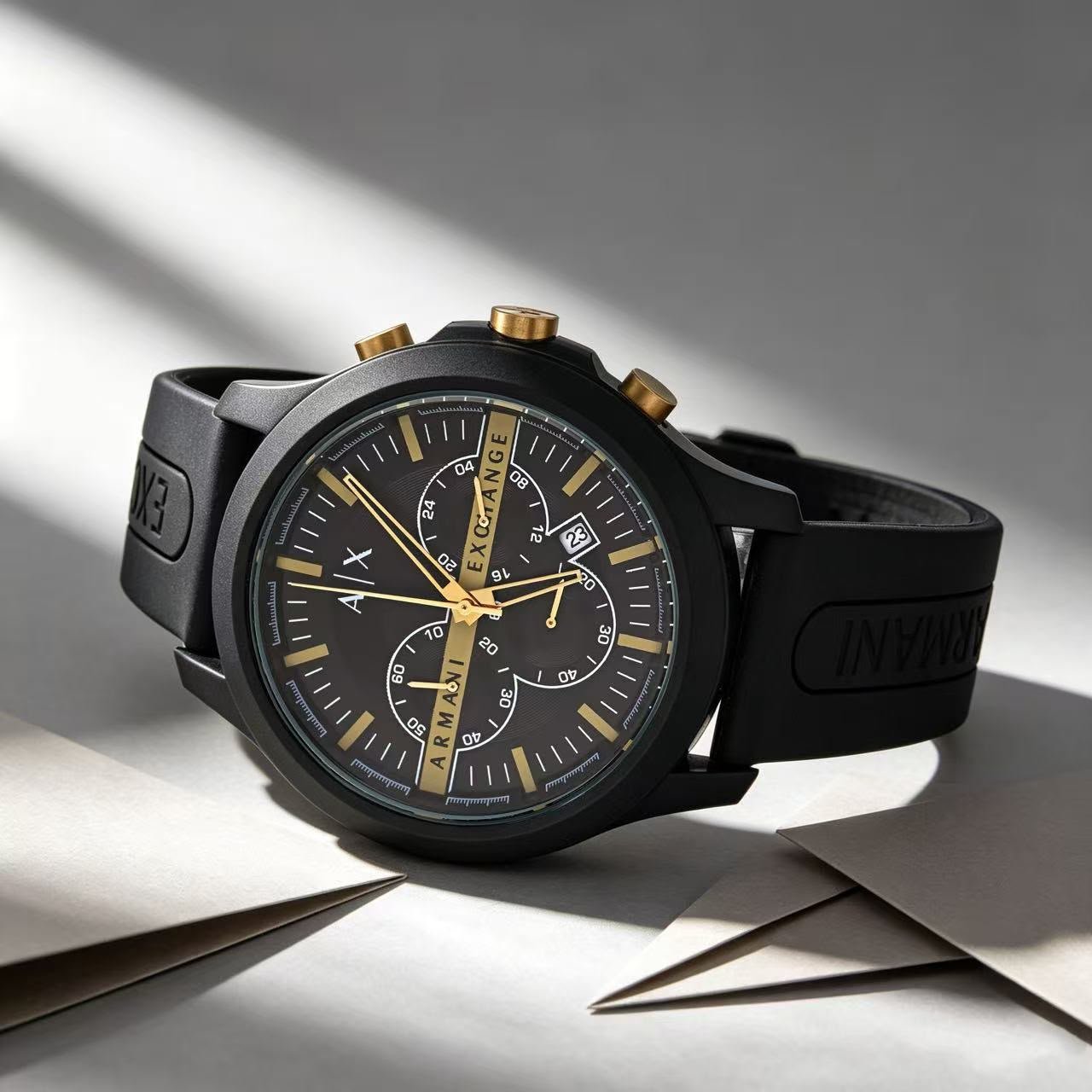 Modern Chronograph Men's Watch – Adjustable Silicone Strap Edition