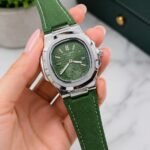 Luxury Square Dial Men’s Watch – Textured Strap & Date Edition
