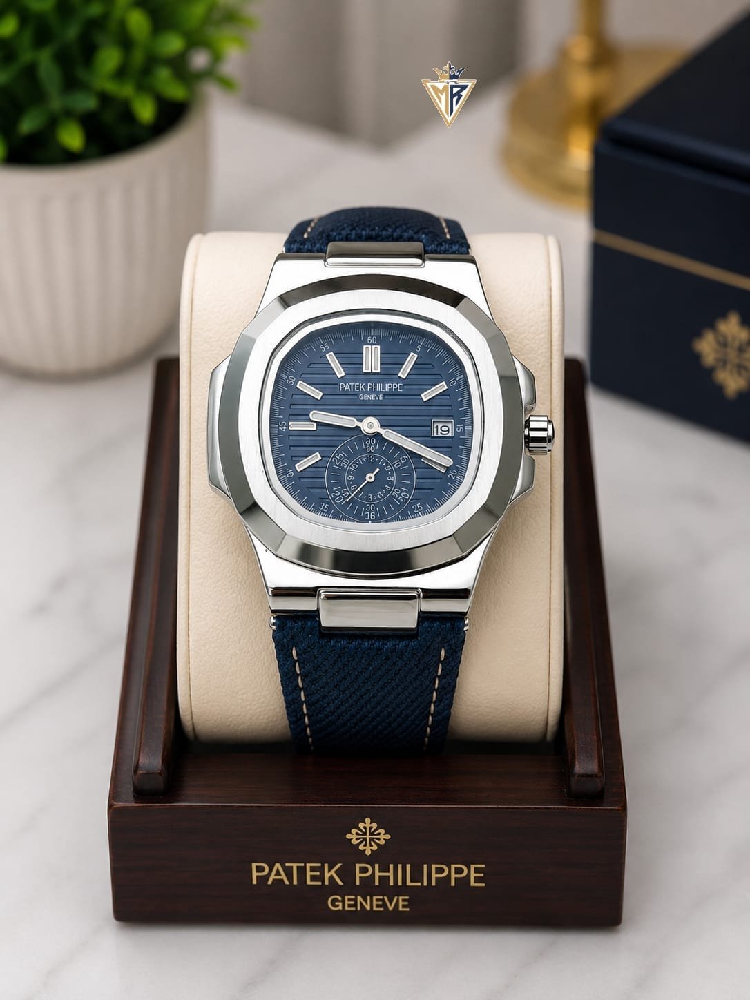 Luxury Square Dial Men's Watch – Textured Strap & Date Edition