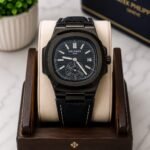 Luxury Square Dial Men’s Watch – Textured Strap & Date Edition