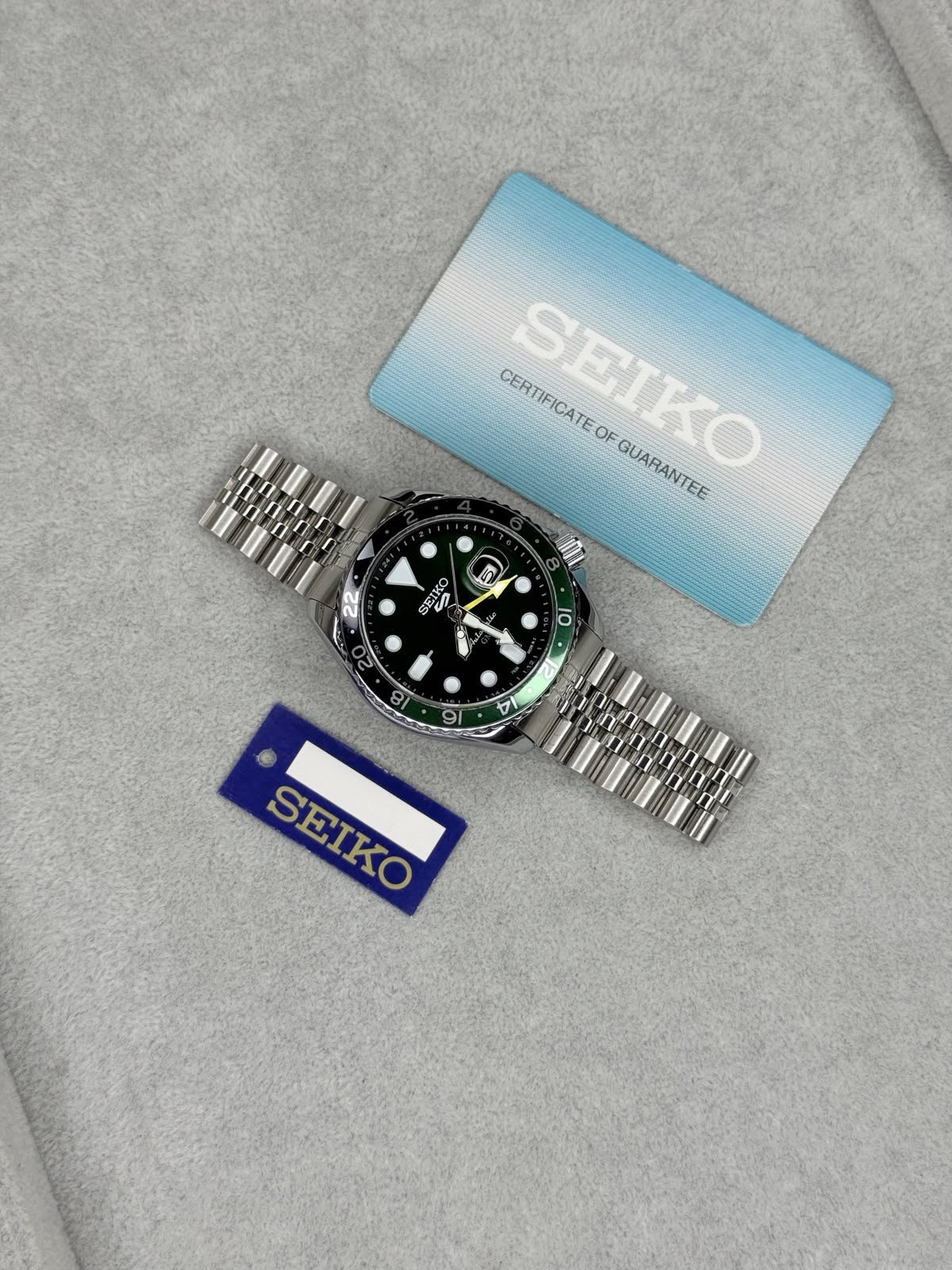 SKX GMT Bi-Green Automatic Men's Watch – Sapphire 42mm