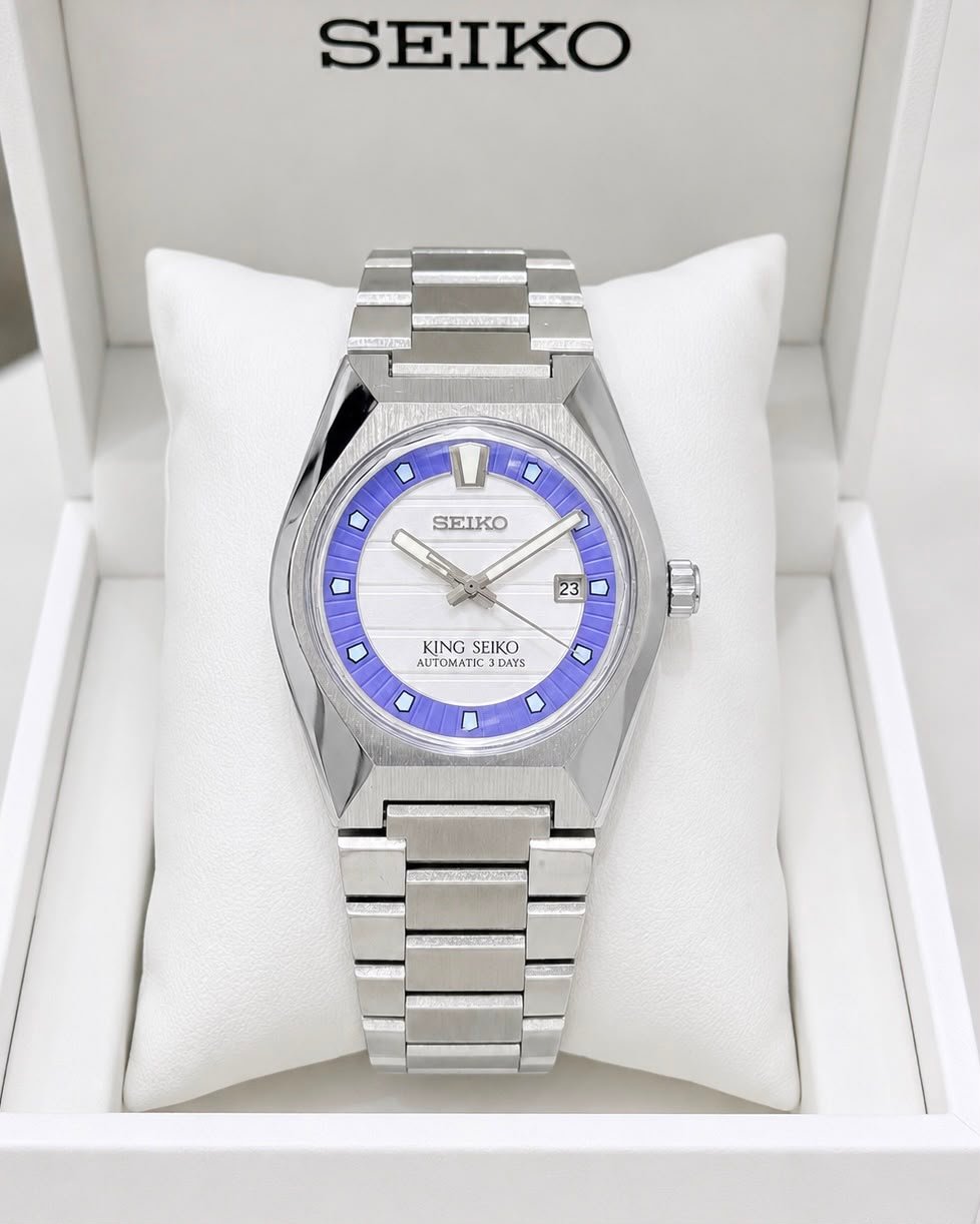 Premium Automatic Men's Watch – Transparent Back Metal Edition