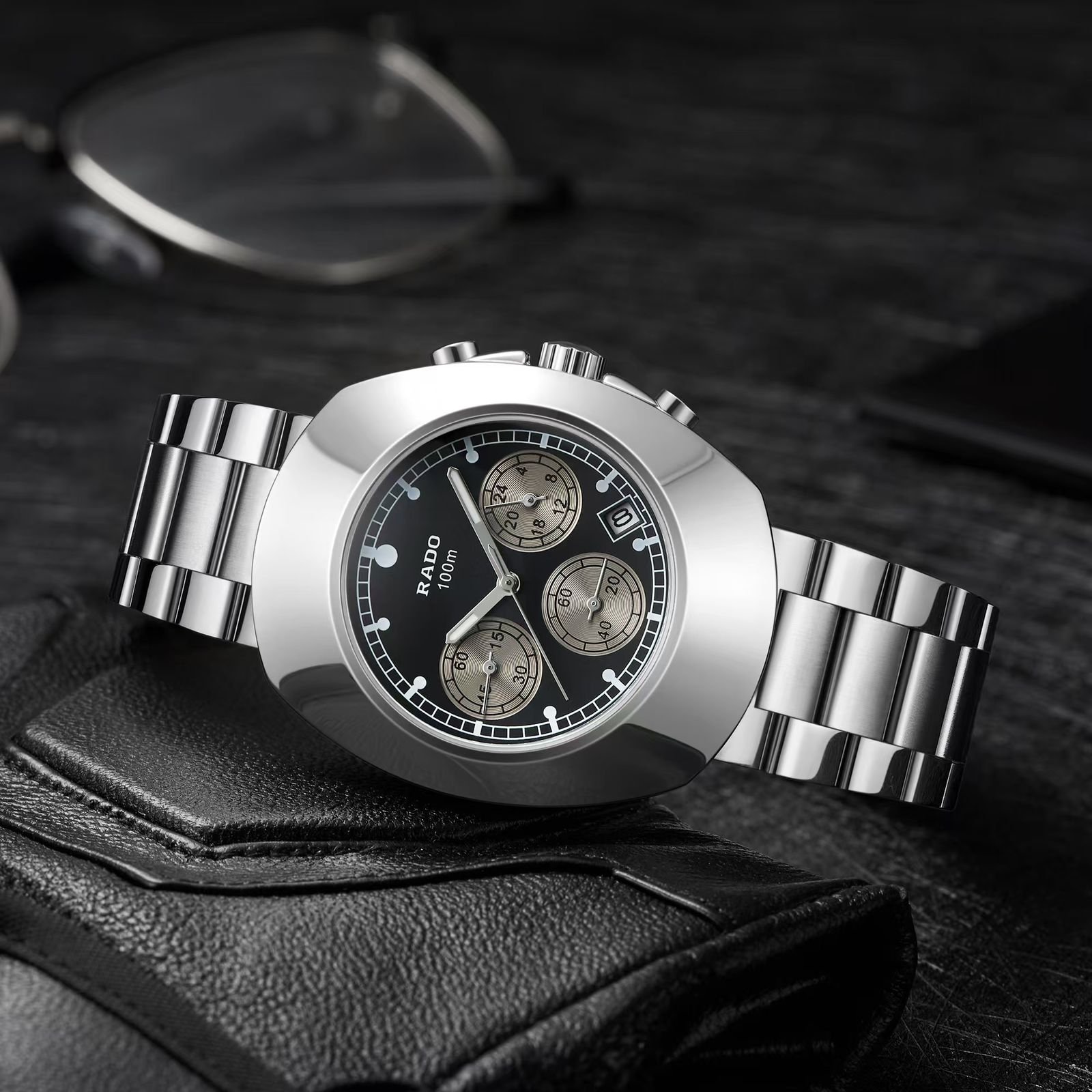 Premium Diastar Chronograph Men's Watch – 44mm Two-Tone Edition