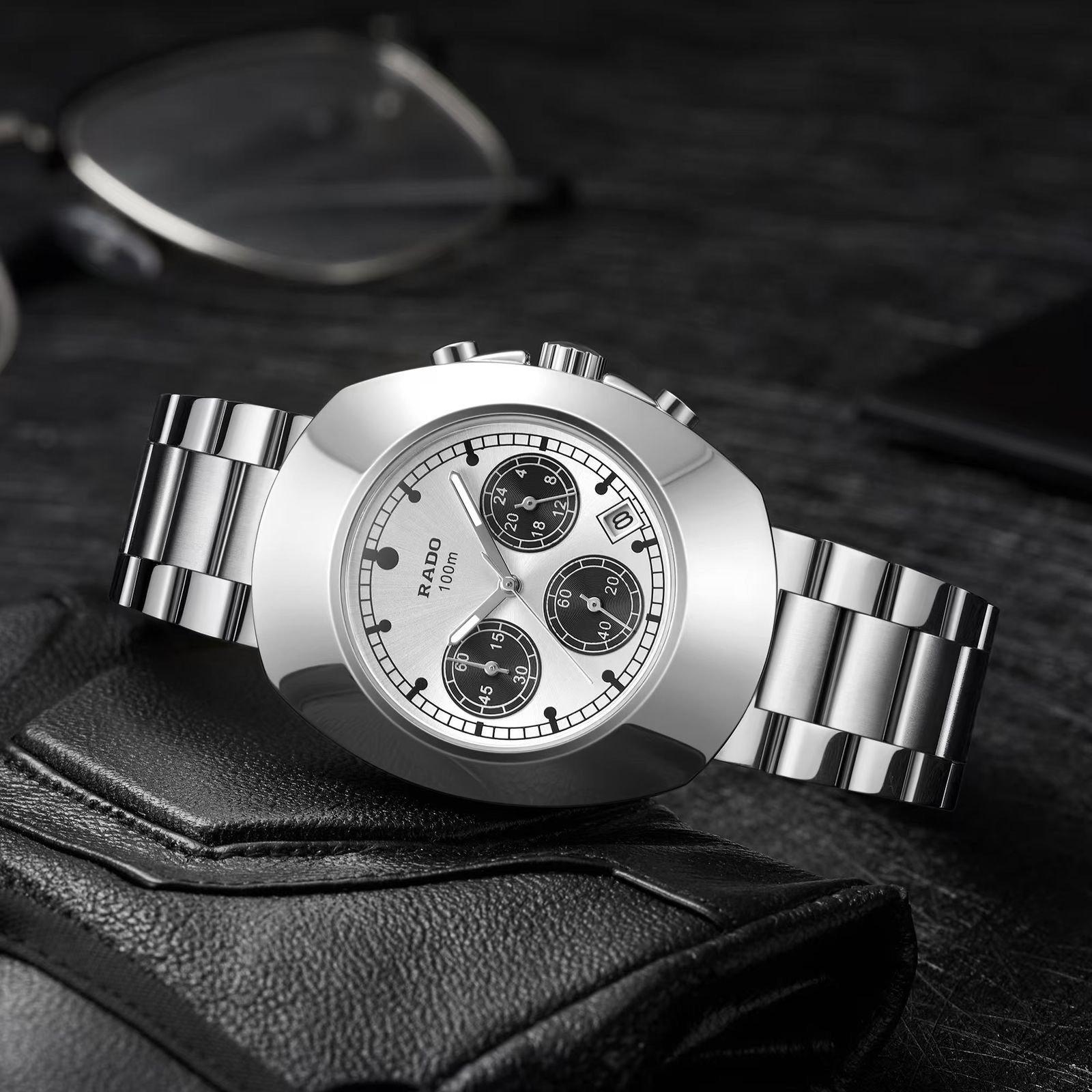 Premium Diastar Chronograph Men's Watch – 44mm Two-Tone Edition