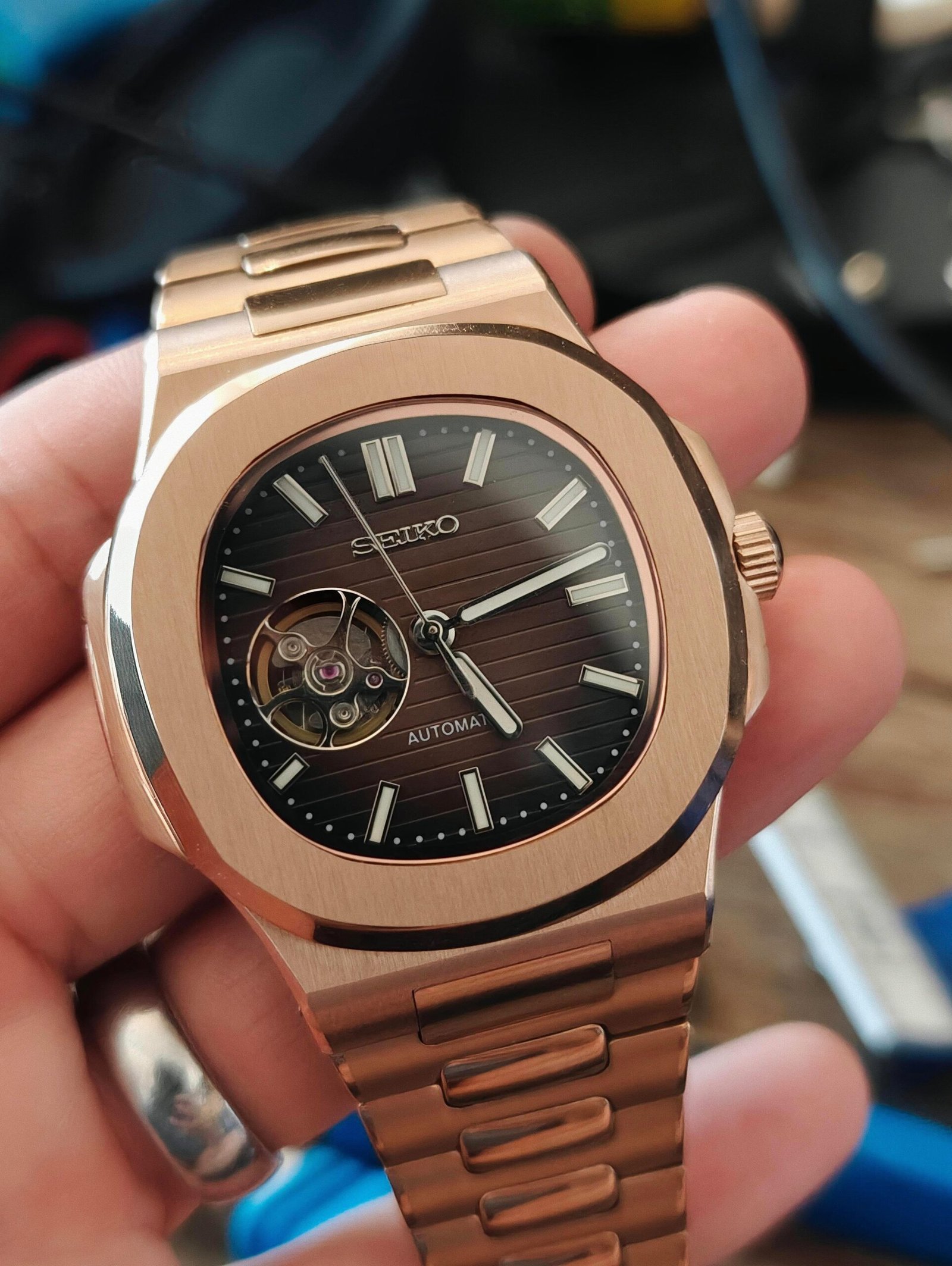 Nautilus Automatic Rose Gold Men's Watch – Gradient Brown 41mm