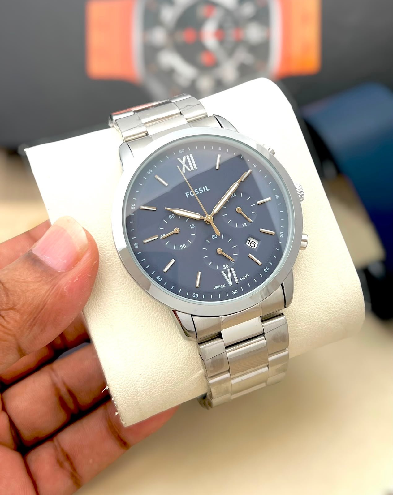 Premium Chronograph Men's Watch – 43mm Heavy Metal Bracelet Edition