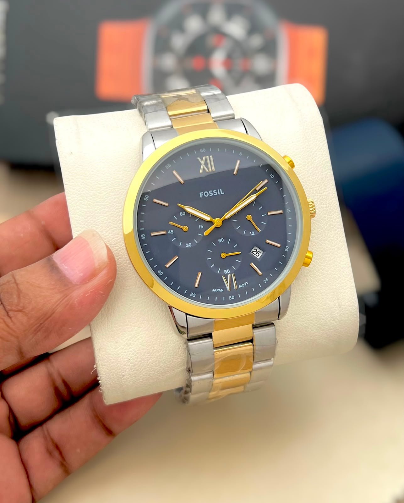 Premium Chronograph Men's Watch – 43mm Heavy Metal Bracelet Edition