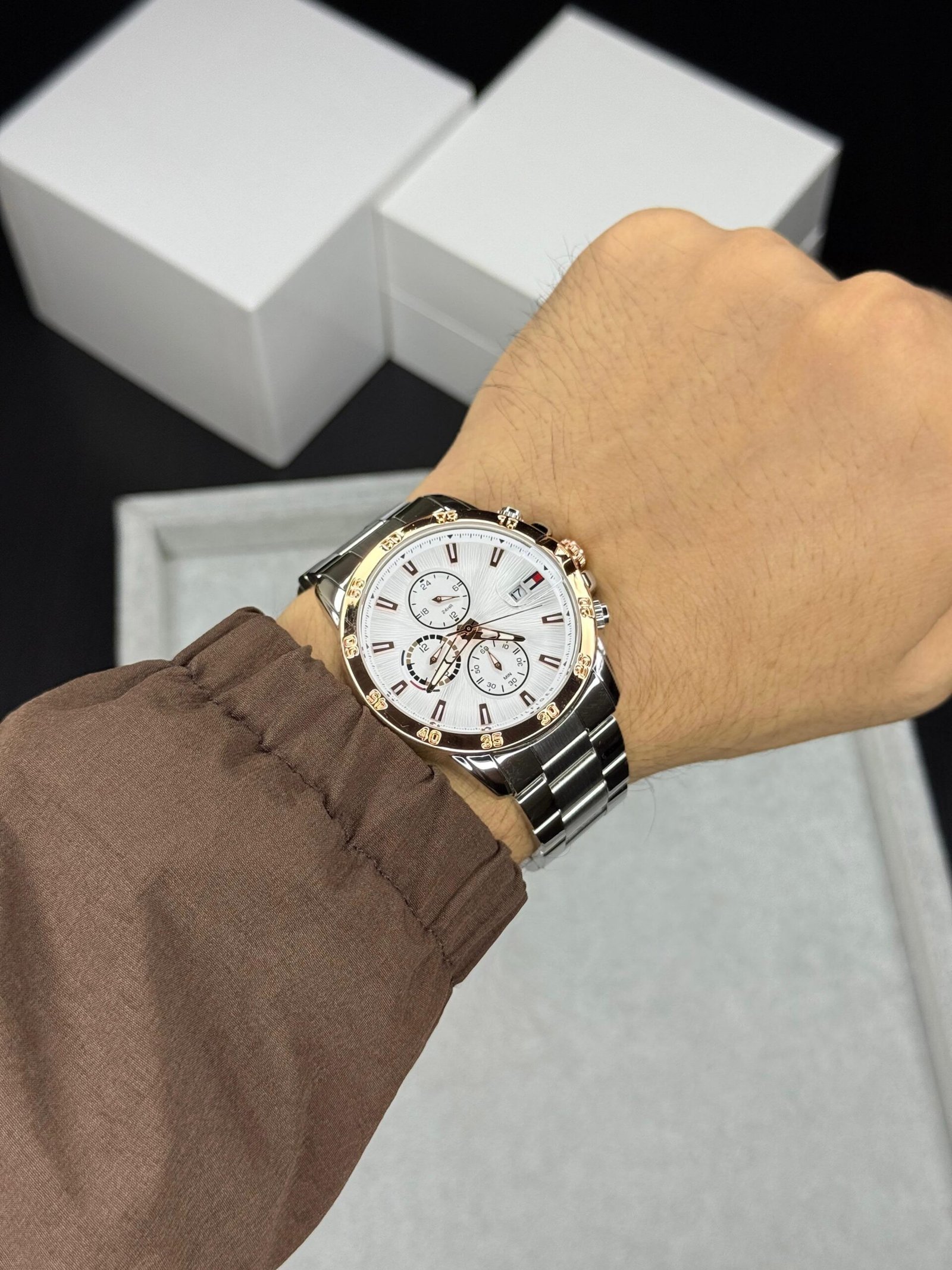 Men's Multifunction Chronograph Watch – Black Dial 42mm Steel Edition