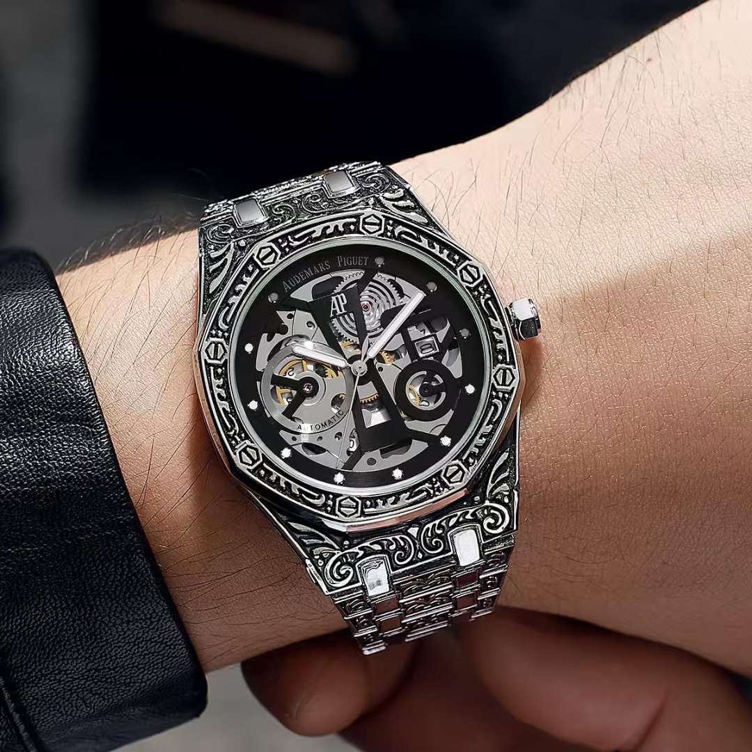 Premium Round Case Men's Watch – 12-Hour Date Edition