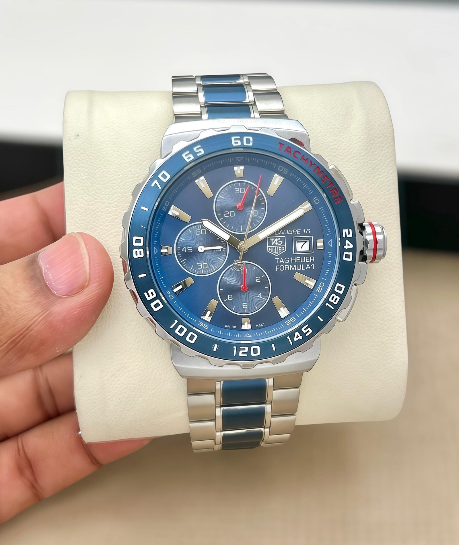 Formula 1 Gulf Special Edition Men's Watch – 43mm Blue & Black Dial