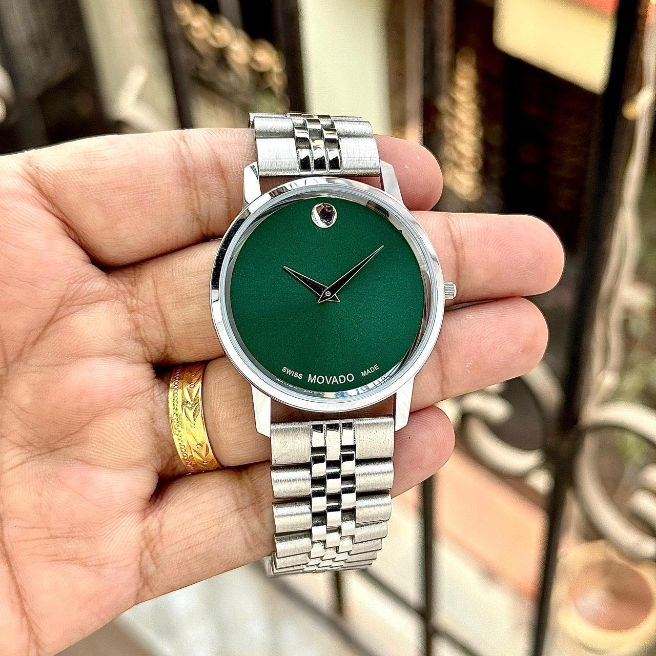 Museum Classic Men's Watch – 43mm Sapphire Glass Black Edition