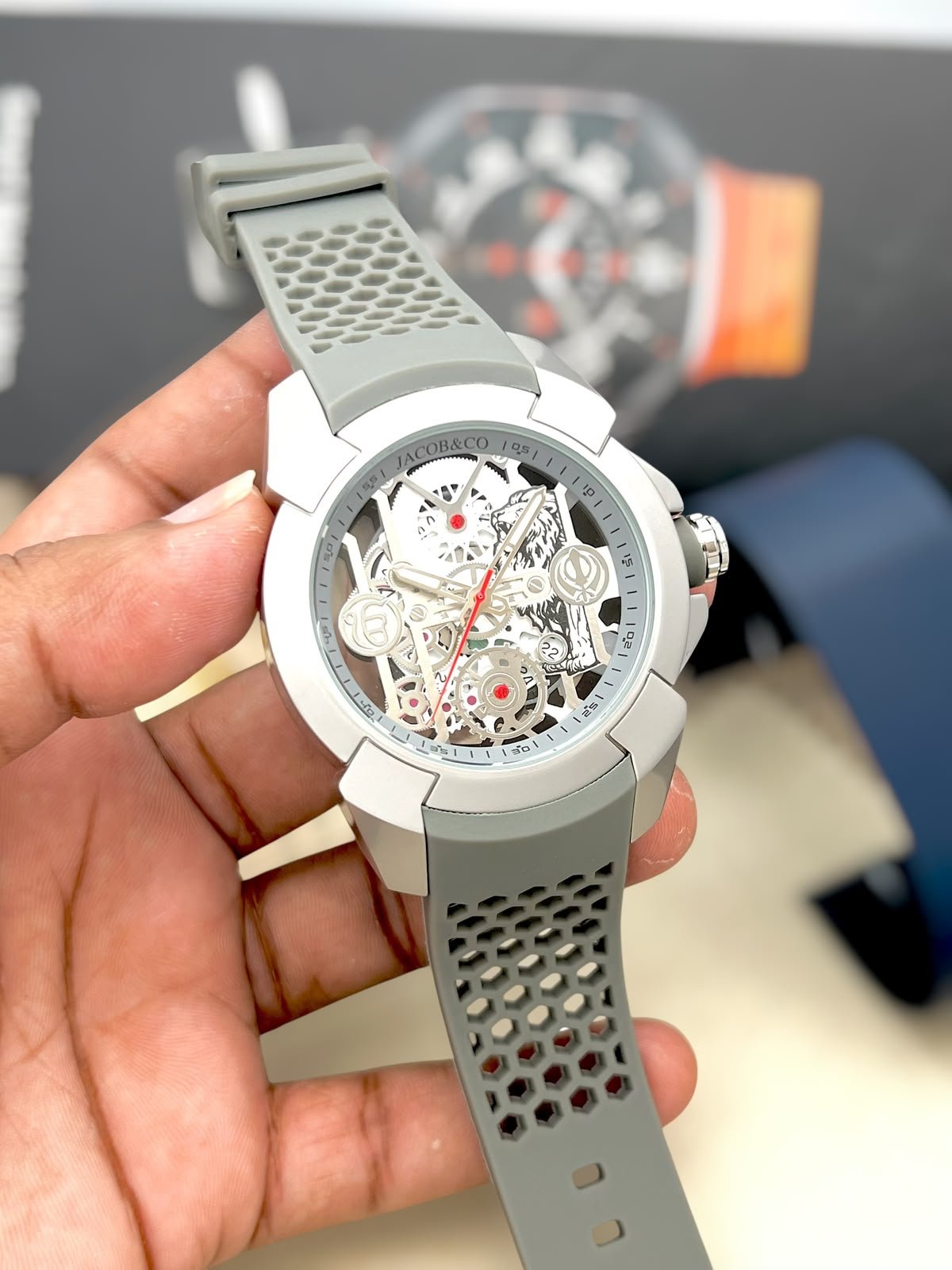 USA Limited Edition Men's Watch – 43mm Premium Silicone Strap