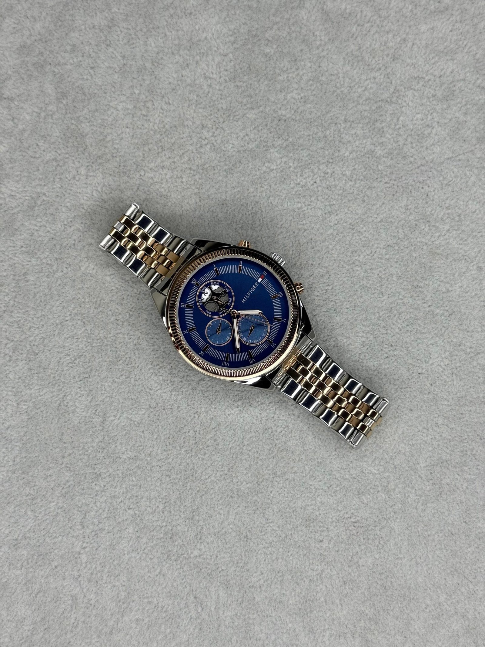 Men's Multifunction Chronograph Watch – Two-Tone Steel 42mm Edition