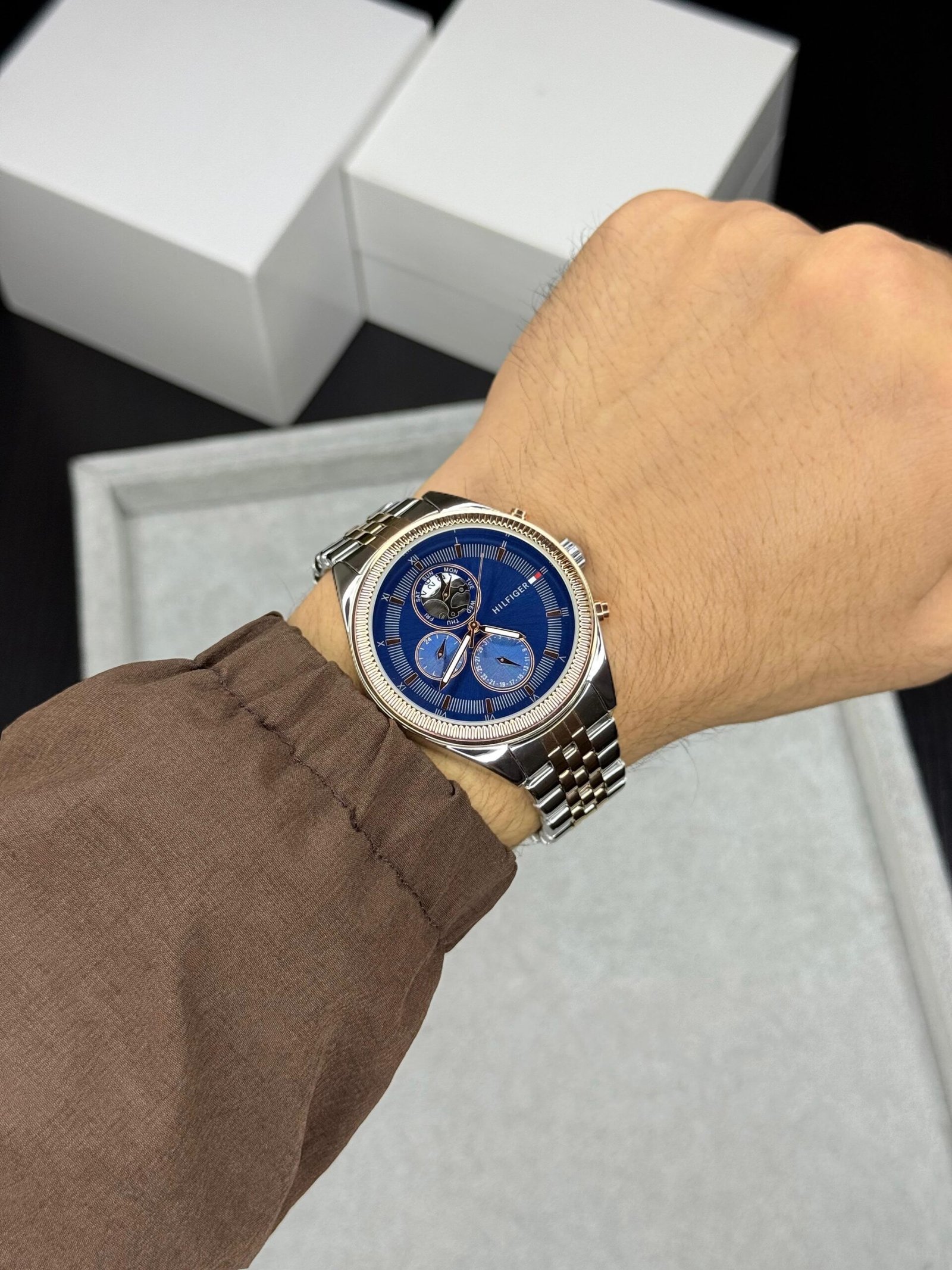 Men's Multifunction Chronograph Watch – Two-Tone Steel 42mm Edition