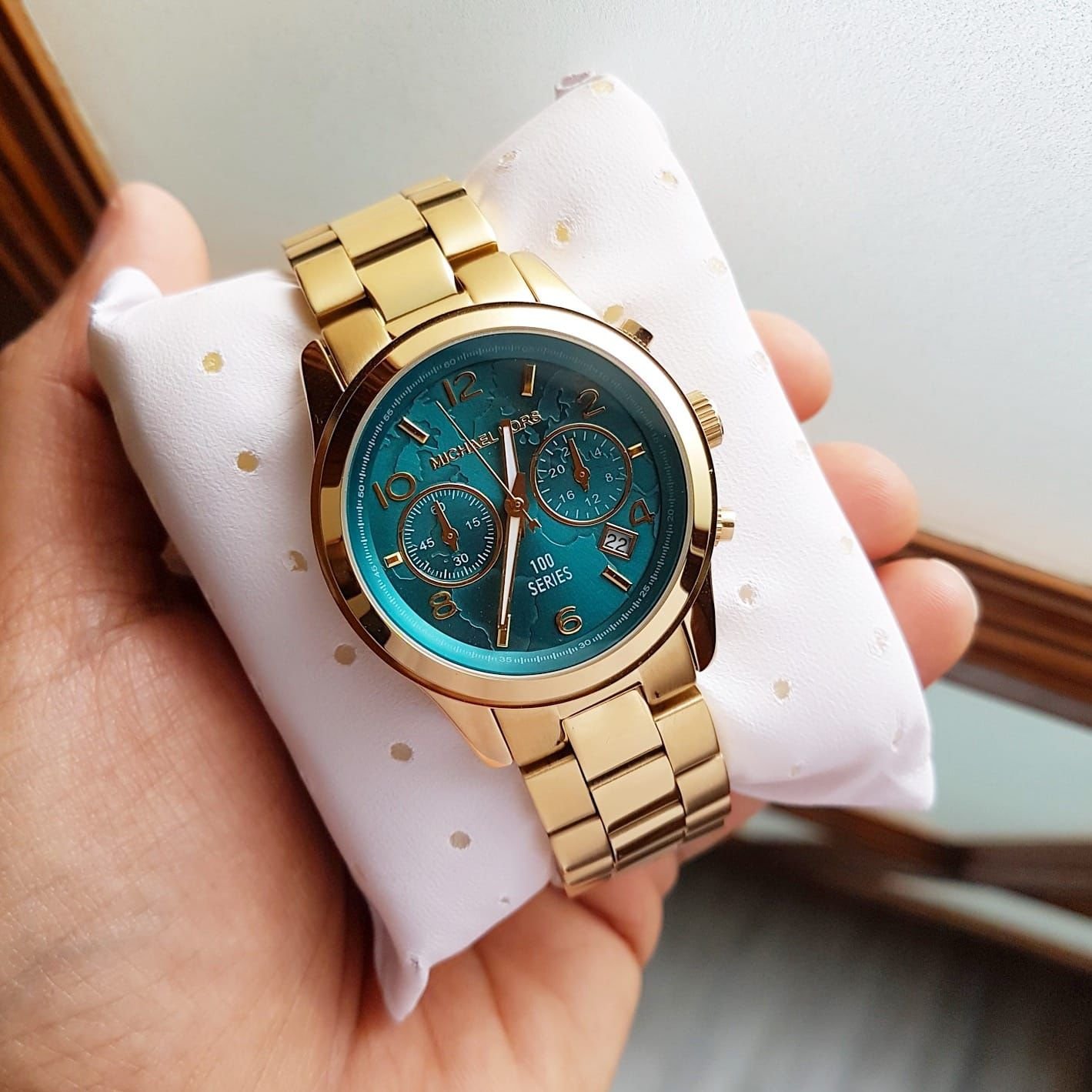 Hunger Stop Edition Women's Chronograph – Gold & Turquoise 38mm